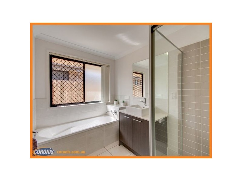 11 Corella Crescent, Warner QLD 4500