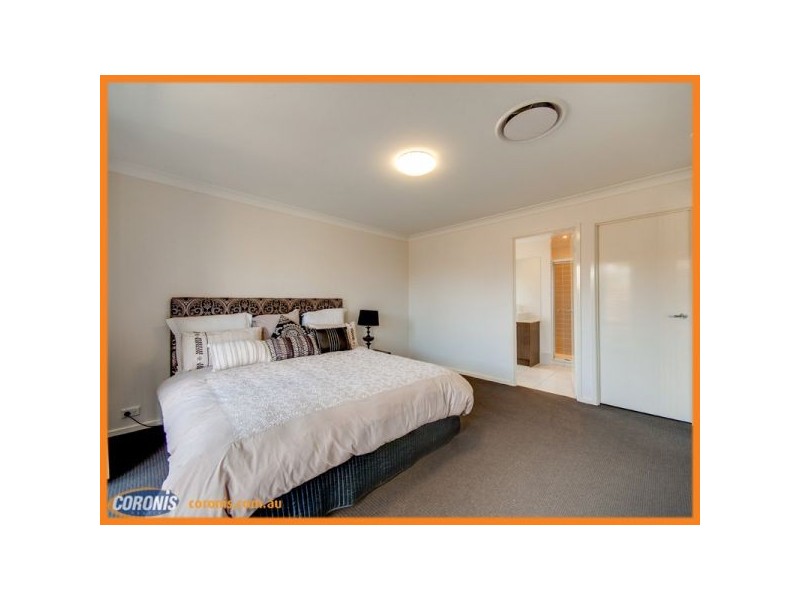 11 Corella Crescent, Warner QLD 4500