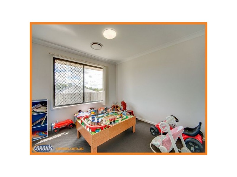 11 Corella Crescent, Warner QLD 4500