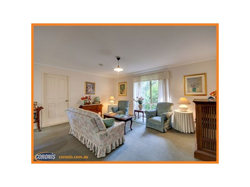 7 Emuglen Place, Ferny Grove QLD 4055