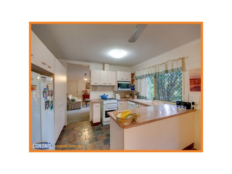 7 Emuglen Place, Ferny Grove QLD 4055