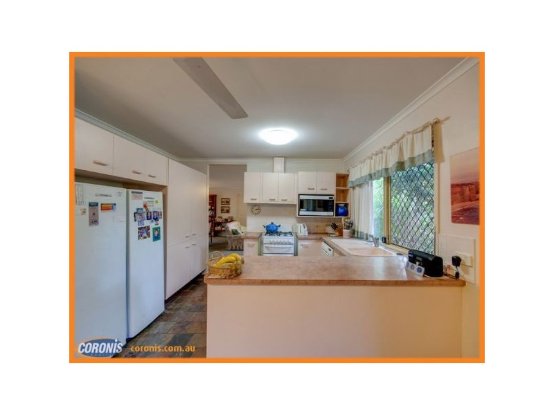7 Emuglen Place, Ferny Grove QLD 4055