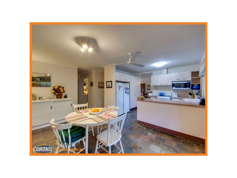 7 Emuglen Place, Ferny Grove QLD 4055