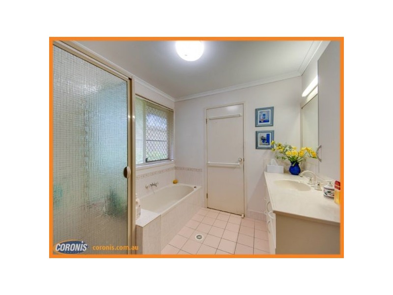 7 Emuglen Place, Ferny Grove QLD 4055