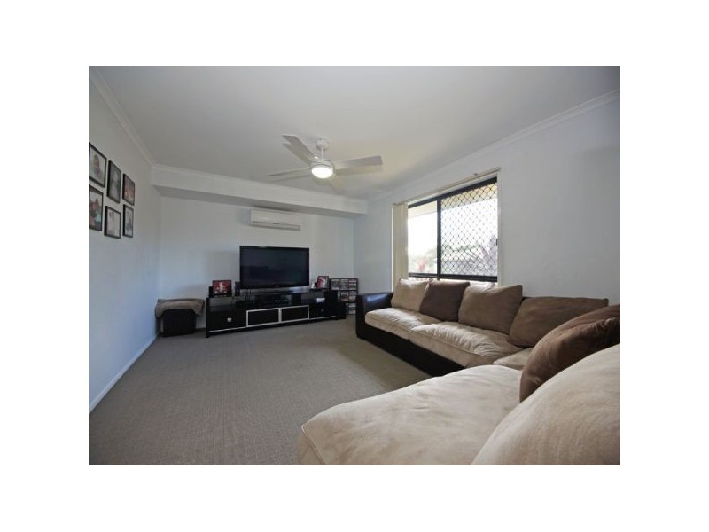 11 Hopkins Chase, Caboolture QLD 4510