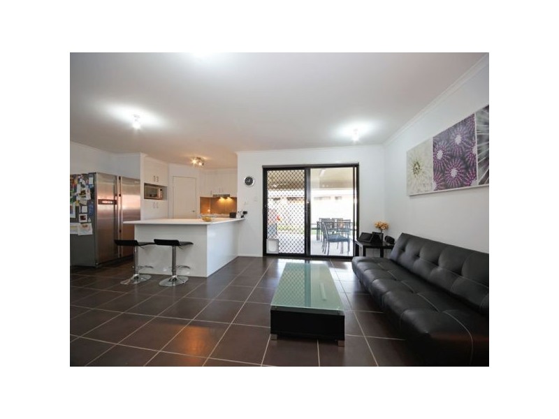 11 Hopkins Chase, Caboolture QLD 4510