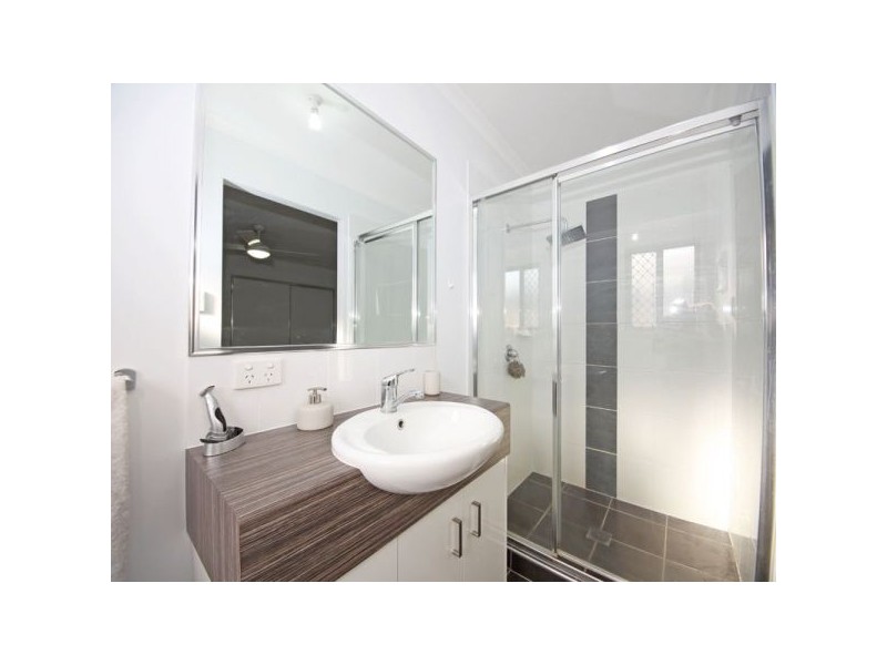 11 Hopkins Chase, Caboolture QLD 4510