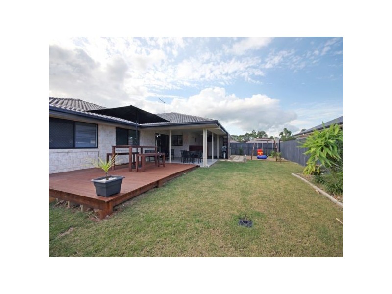 11 Hopkins Chase, Caboolture QLD 4510