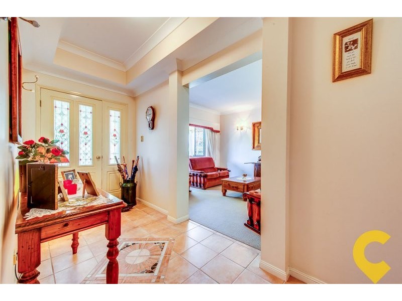 8 Regents Circuit, Forest Lake QLD 4078