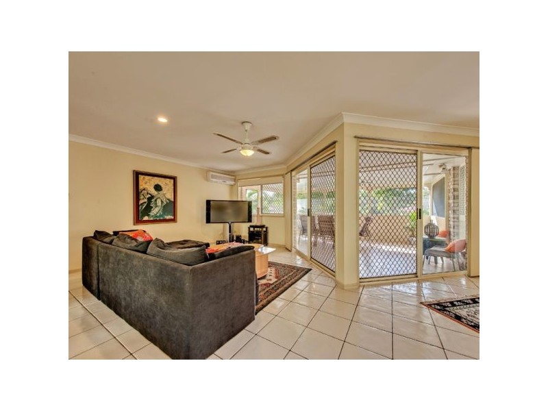 15 Freshwater Circuit, Forest Lake QLD 4078
