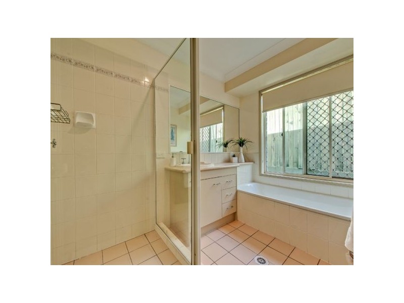 15 Freshwater Circuit, Forest Lake QLD 4078