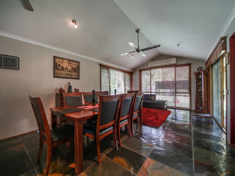 4 Kefferan Place, Ormeau QLD 4208