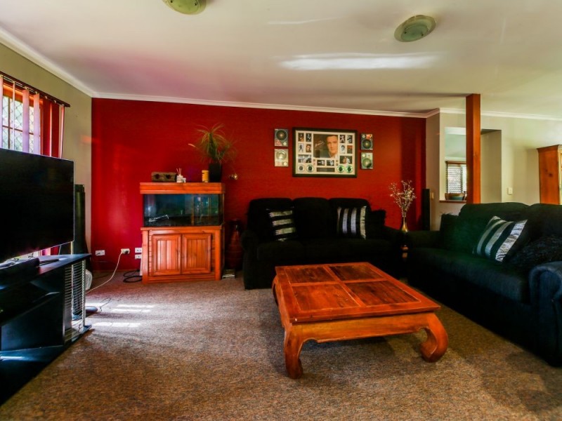 4 Kefferan Place, Ormeau QLD 4208