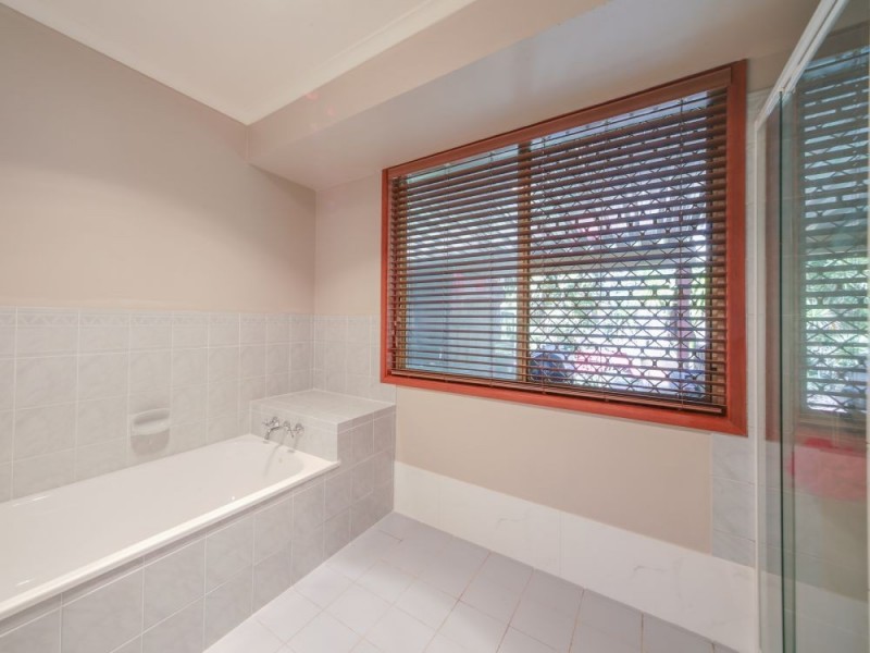 4 Kefferan Place, Ormeau QLD 4208