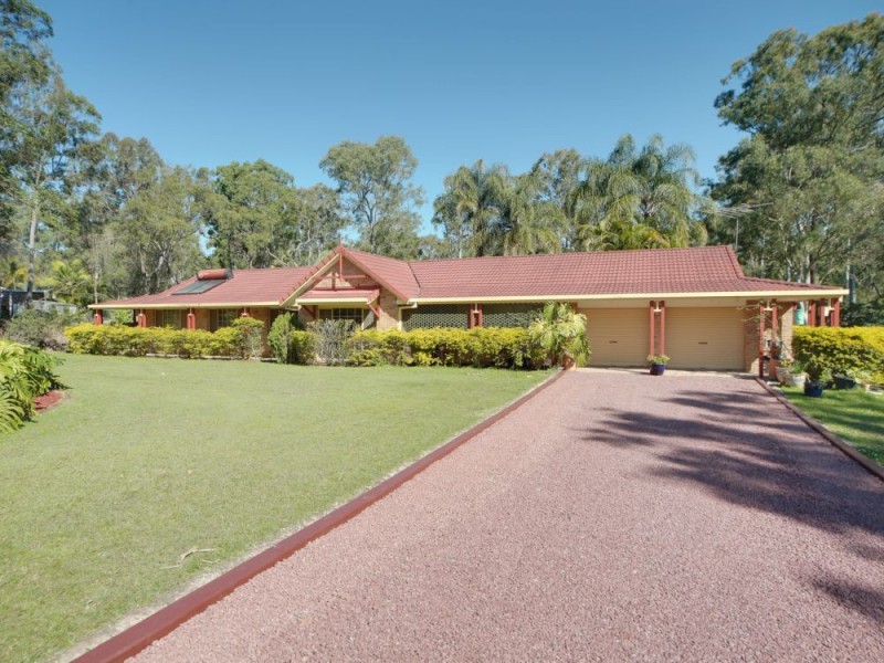 4 Kefferan Place, Ormeau QLD 4208