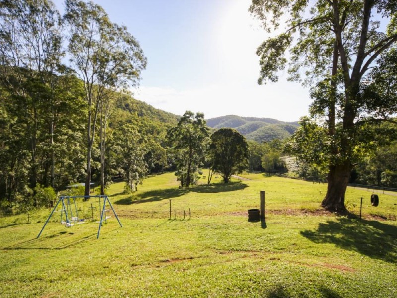 522a Cedar Creek Rd, Cedar Creek QLD 4207