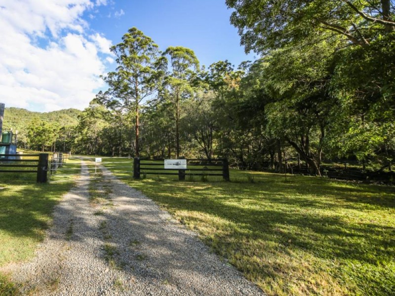 522a Cedar Creek Rd, Cedar Creek QLD 4207