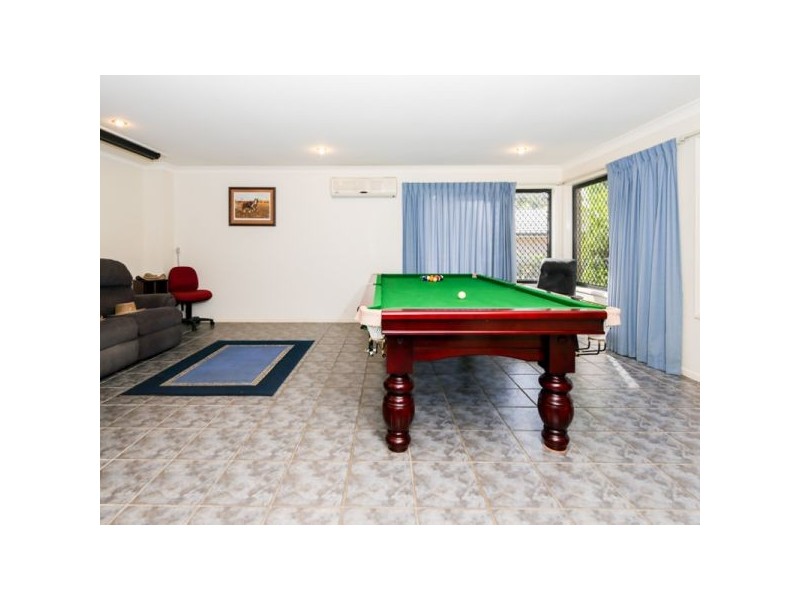 28 Jack Nicklaus Way, Parkwood QLD 4214