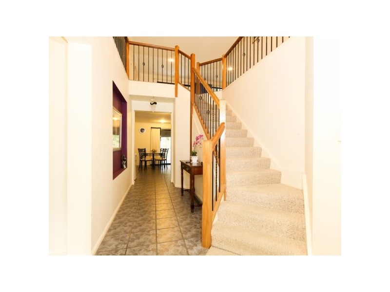 28 Jack Nicklaus Way, Parkwood QLD 4214