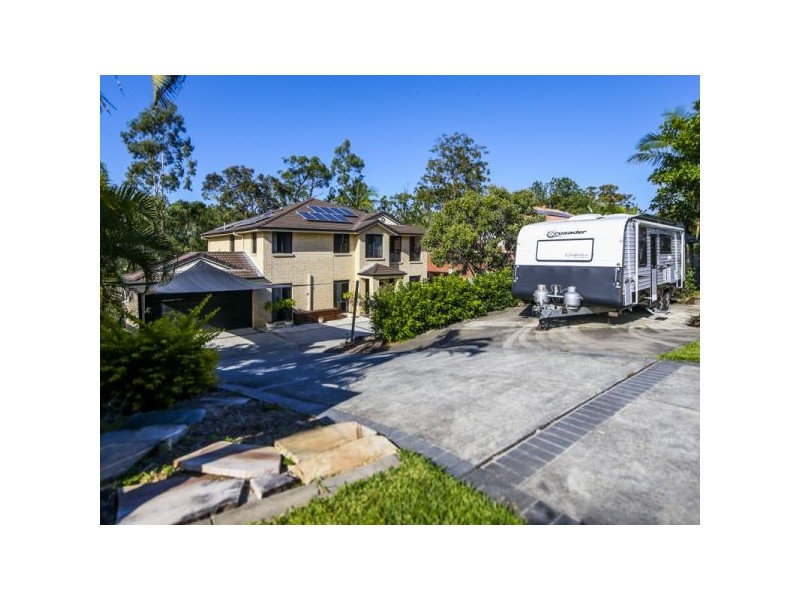 28 Jack Nicklaus Way, Parkwood QLD 4214