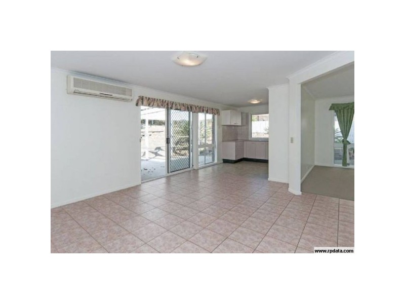 16 Vanessa Court, Camira QLD 4300