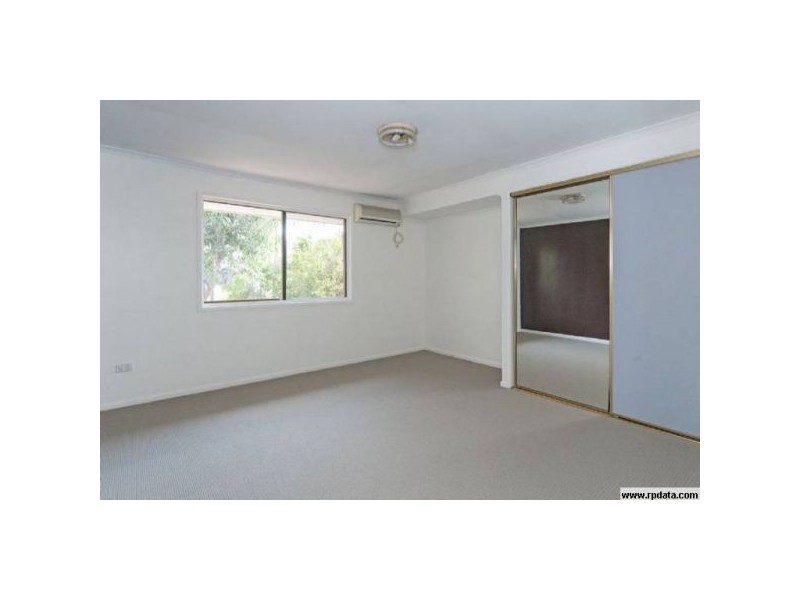 16 Vanessa Court, Camira QLD 4300