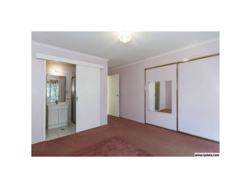 16 Vanessa Court, Camira QLD 4300