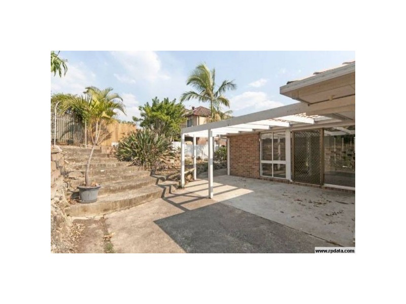 16 Vanessa Court, Camira QLD 4300