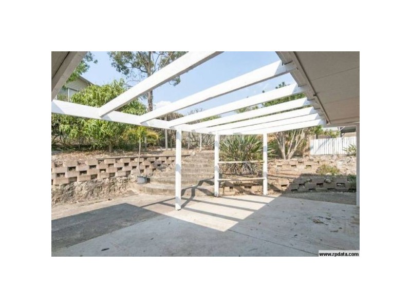 16 Vanessa Court, Camira QLD 4300