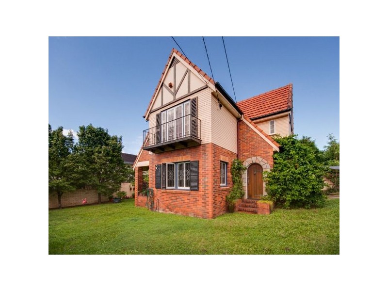 364 Rode Road, Chermside QLD 4032