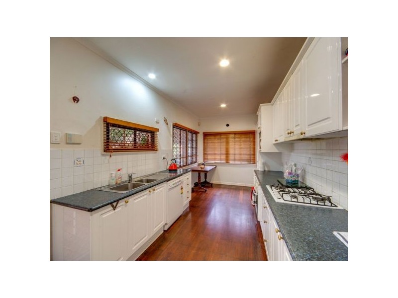 364 Rode Road, Chermside QLD 4032