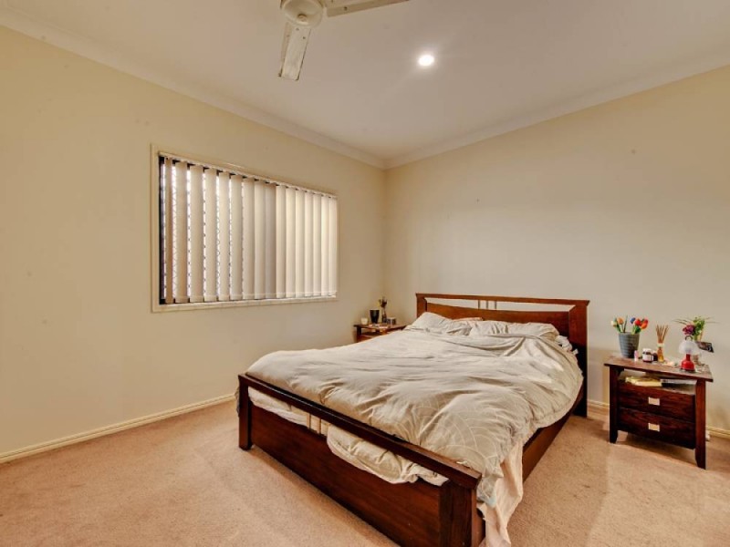 12 Jasper Way, Springfield QLD 4300