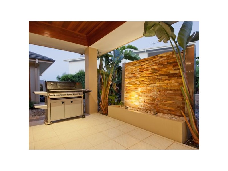 31 Cienna Place, Bridgeman Downs QLD 4035