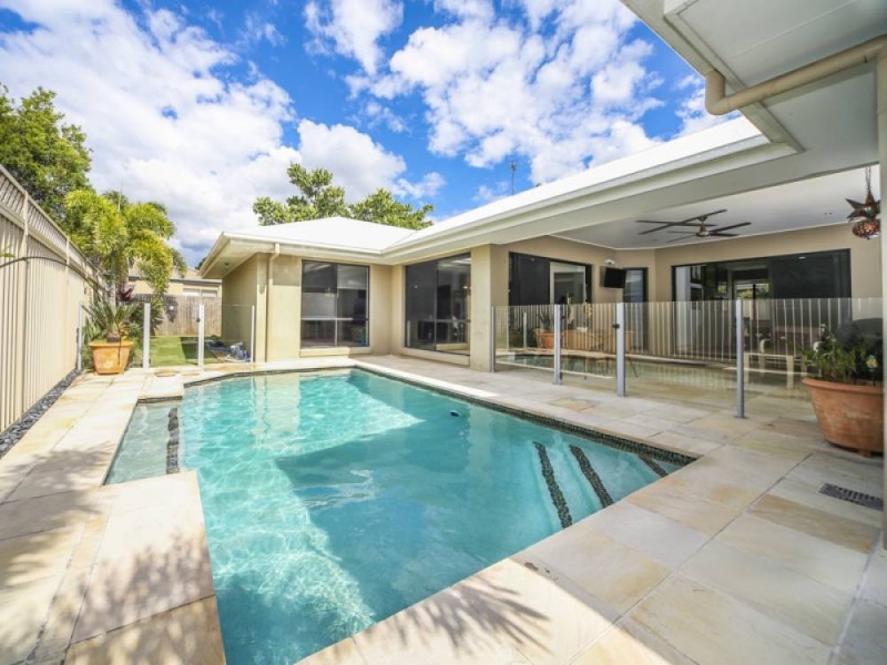 30 Southaven Drive, Helensvale QLD 4212