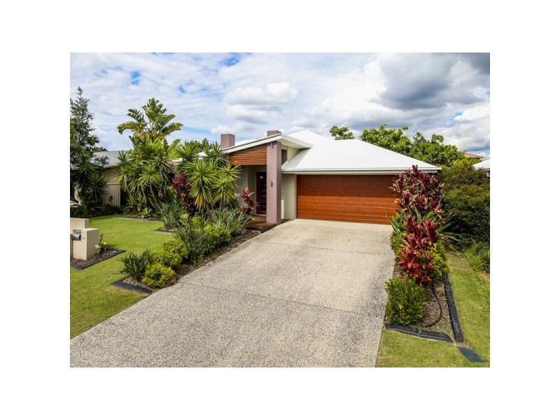 30 Southaven Drive, Helensvale QLD 4212