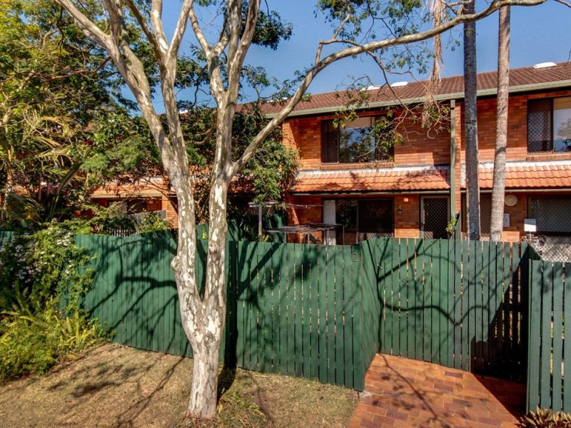 2/21 Jane Street, Arana Hills QLD 4054
