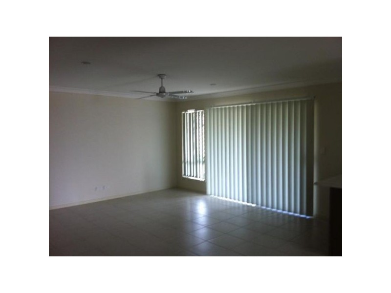 2 Karen Court, Redbank Plains QLD 4301