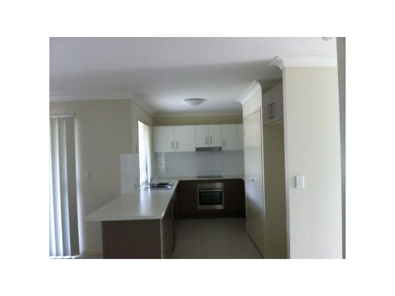 2 Karen Court, Redbank Plains QLD 4301