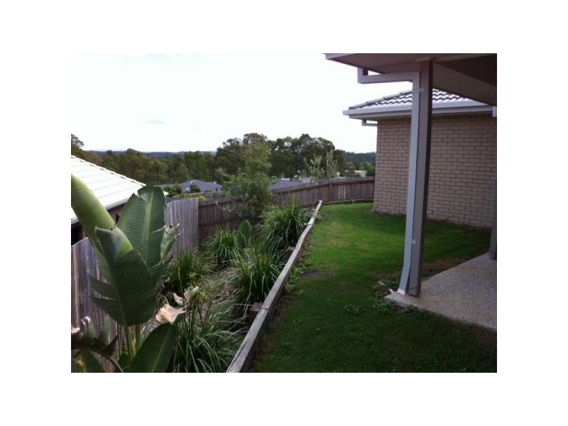 2 Karen Court, Redbank Plains QLD 4301