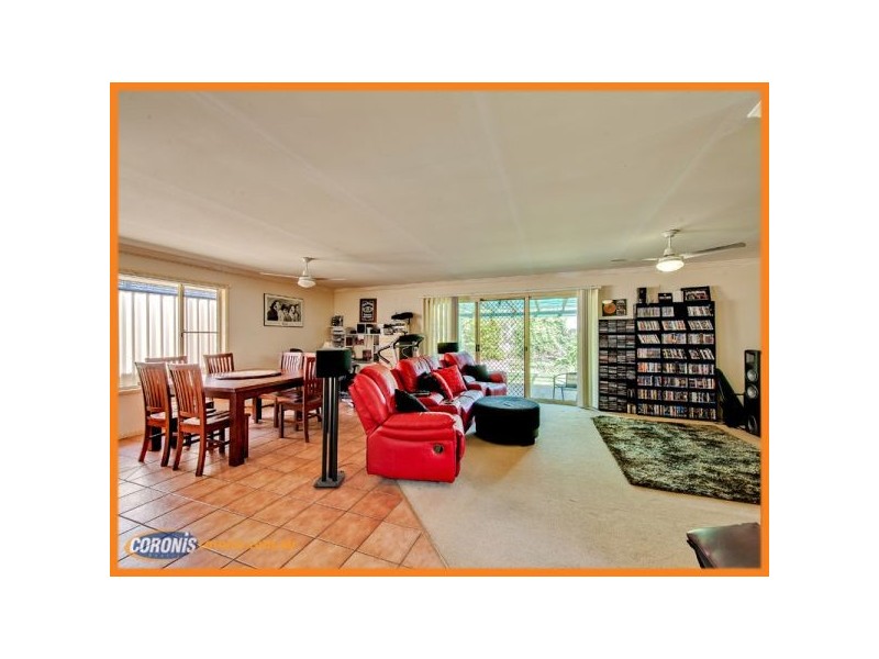10 Oxley Place, Forest Lake QLD 4078