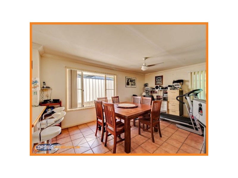 10 Oxley Place, Forest Lake QLD 4078