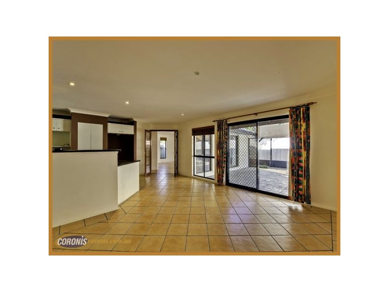 3 Seabrook Crescent, Forest Lake QLD 4078