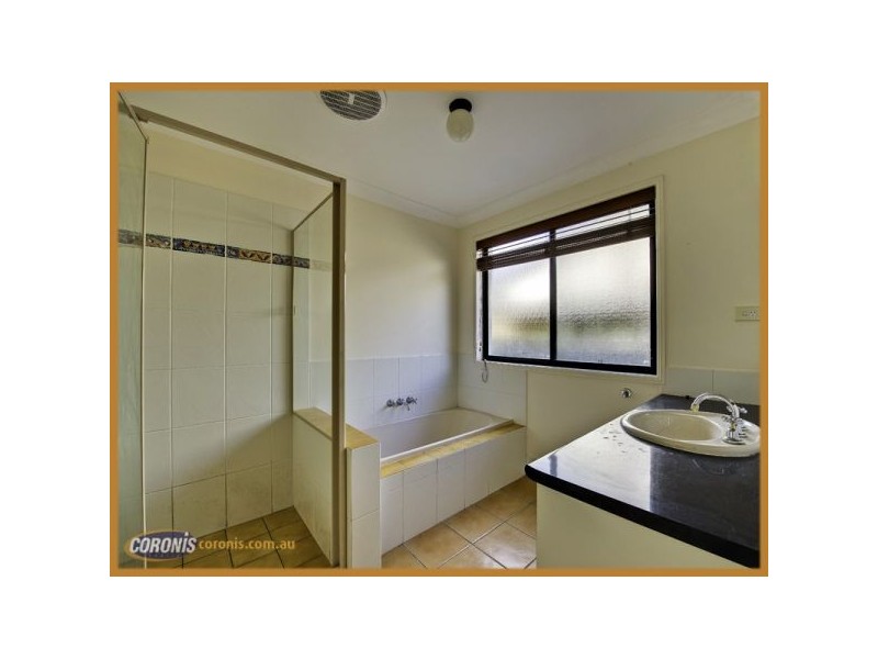 3 Seabrook Crescent, Forest Lake QLD 4078