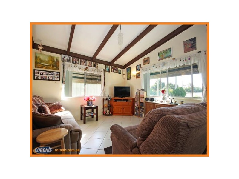 34 Dolphin Street, Deception Bay QLD 4508