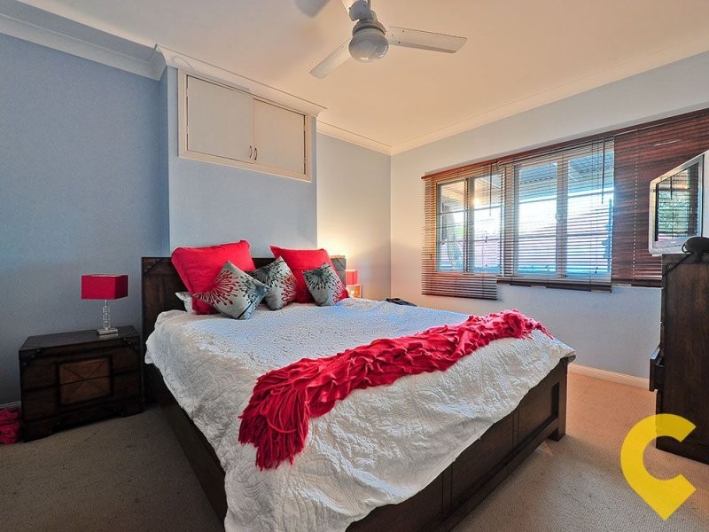 63 Foxglove Street, Mount Gravatt East QLD 4122