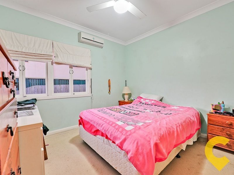 63 Foxglove Street, Mount Gravatt East QLD 4122
