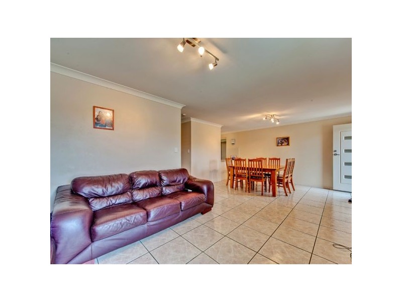 9 Killarney Court, Redbank Plains QLD 4301