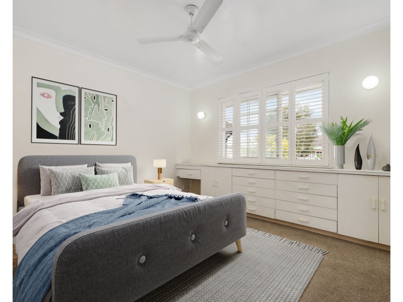 8 Gordon Street, Brighton QLD 4017