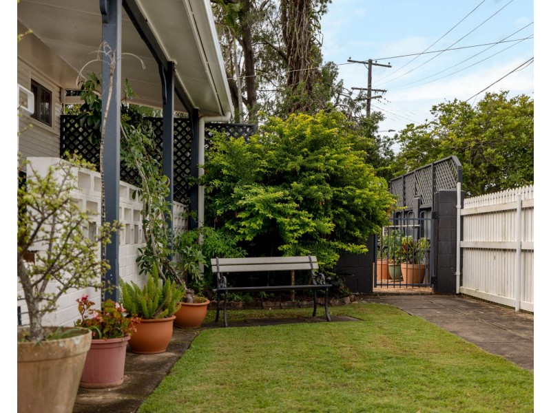 8 Gordon Street, Brighton QLD 4017