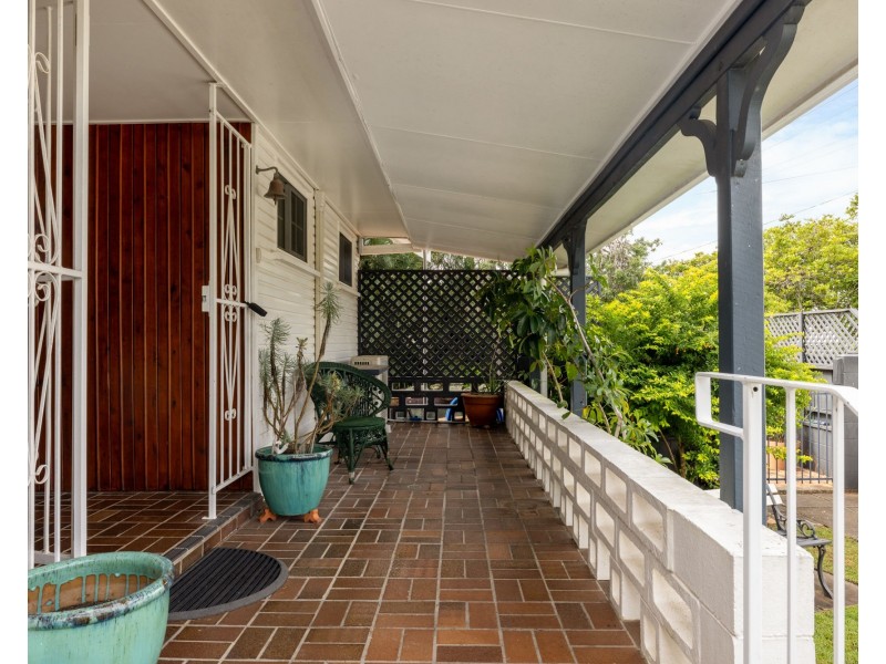 8 Gordon Street, Brighton QLD 4017